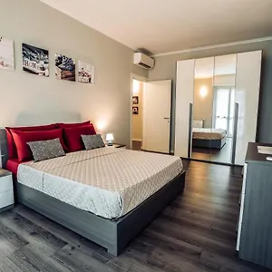 https://residenza-vigliani-15.italymilanhotels.net